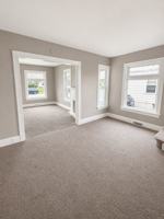 featured image of 8 Roosevelt Ave #2