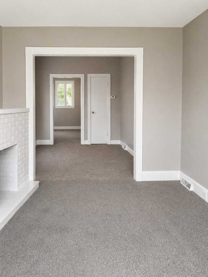 8 Roosevelt Ave #2 - Photo 2 of 9