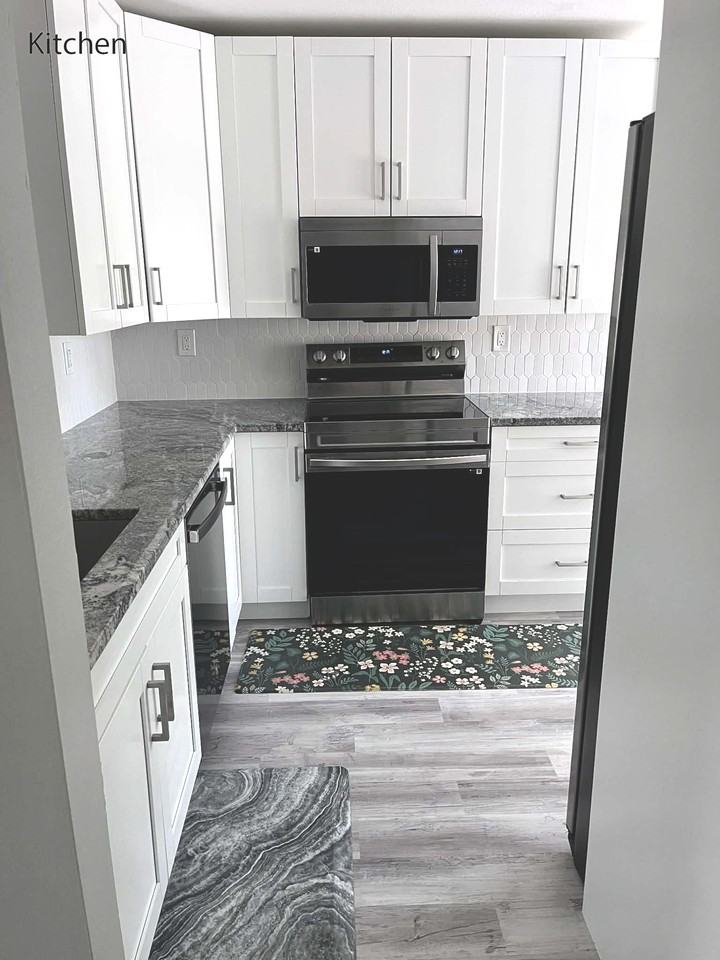 3023 Beecher Dr E #D - Photo 7 of 38