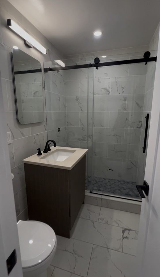 3209 75th St #FL1 - Photo 2 of 9