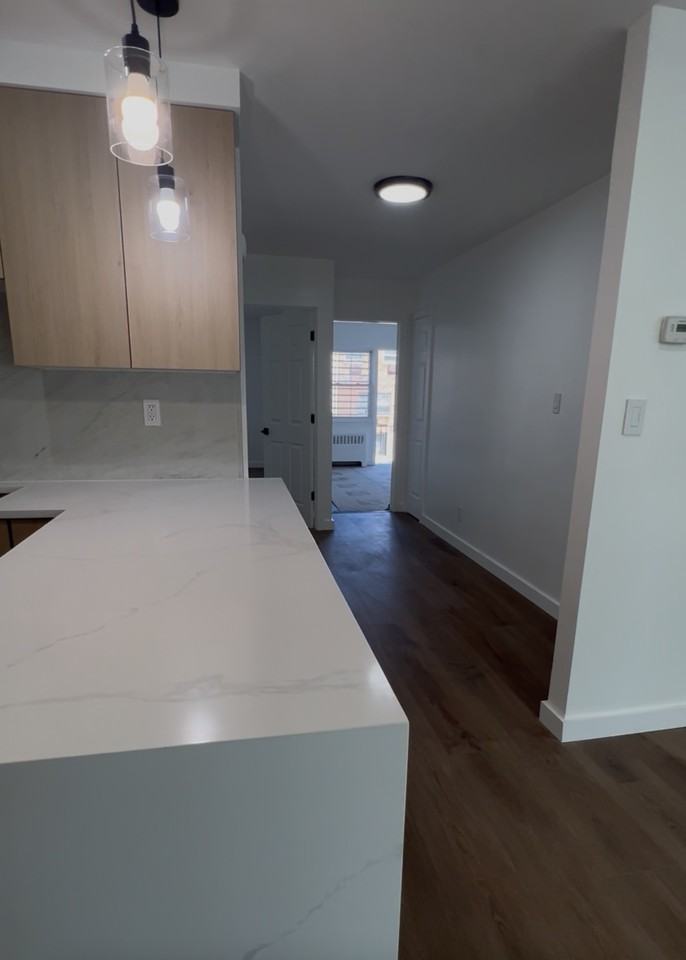3209 75th St #FL1 - Photo 5 of 9