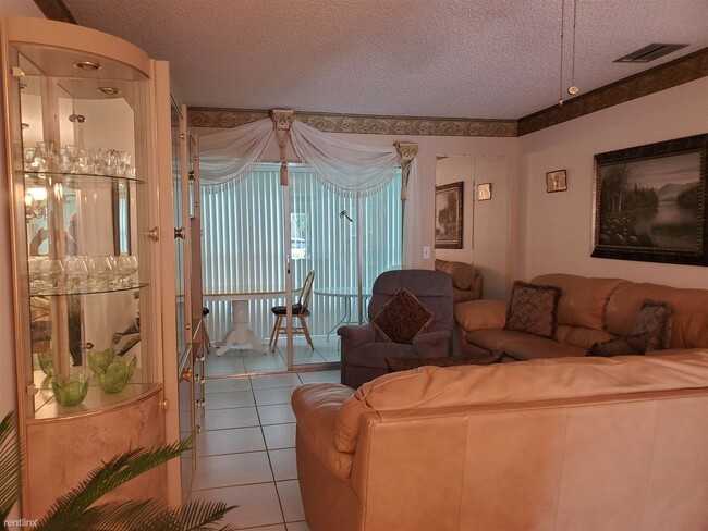 2604 Woodgate Ln #2604 - Photo 5 of 5