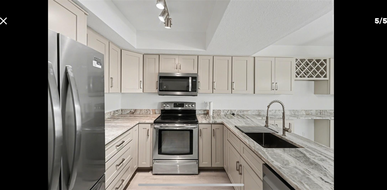 1640 Cape Hope Ave Ne #4 - Photo 5 of 13