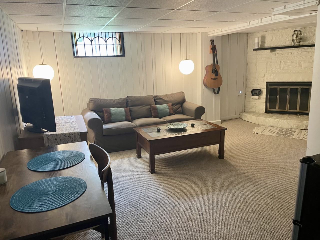 716 Southern Ave #B - Photo 2 of 17