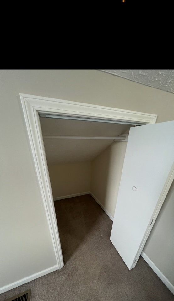 633 Beaverview Dr #633 - Photo 5 of 19