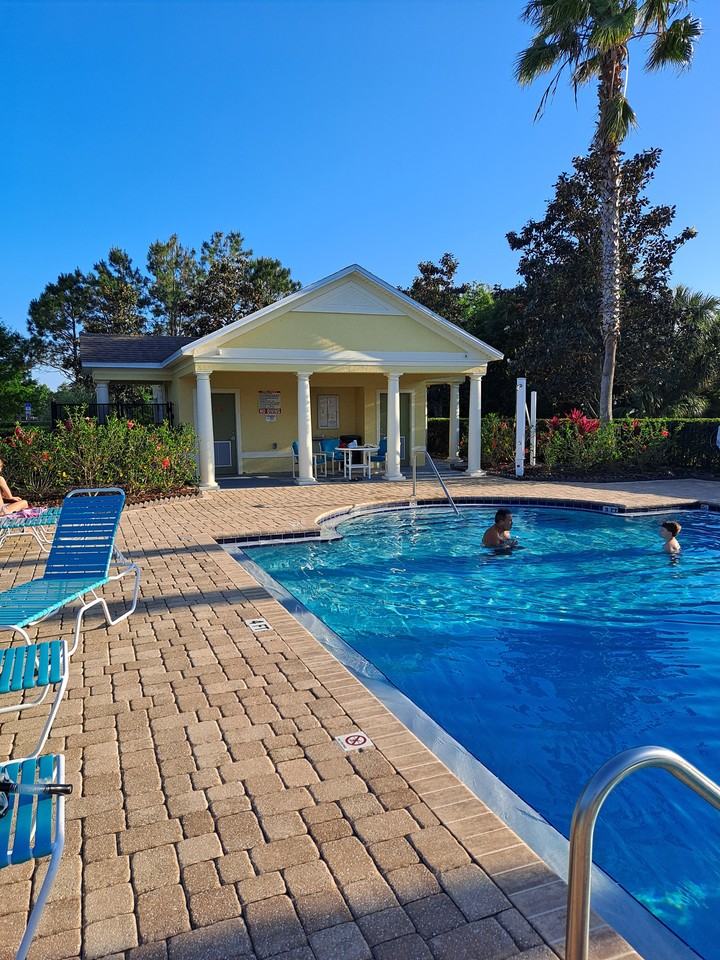 528 Aeolian Dr #NA - Photo 3 of 15