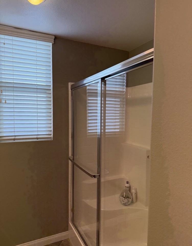 13885 Hawthorn Ave #NA - Photo 5 of 9