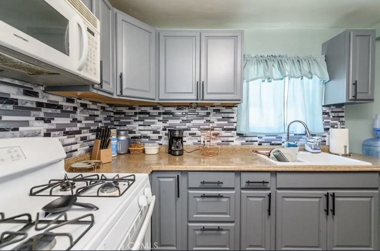 2077 Patterson St #NA - Photo 7 of 15