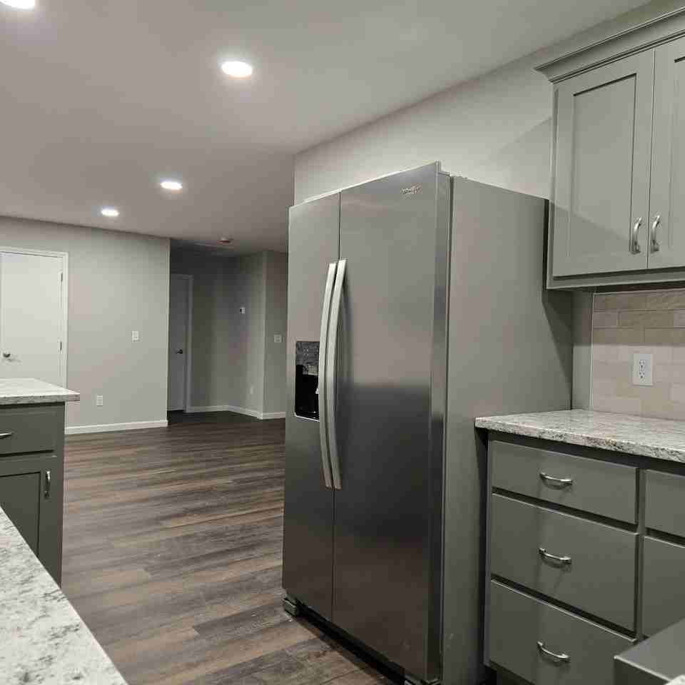 487 Nw 5th St #NA - Photo 3 of 14