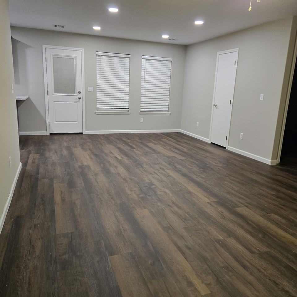 487 Nw 5th St #NA - Photo 7 of 14