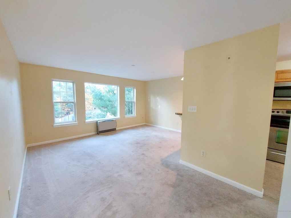 18 Smithwheel Rd #61 - Photo 7 of 8