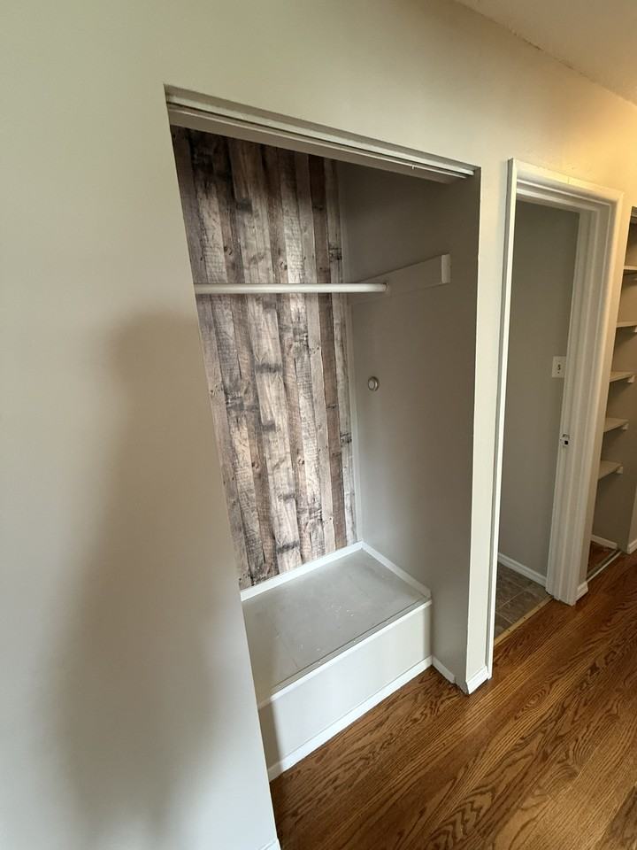 11918 Brookmont Dr #NA - Photo 2 of 19