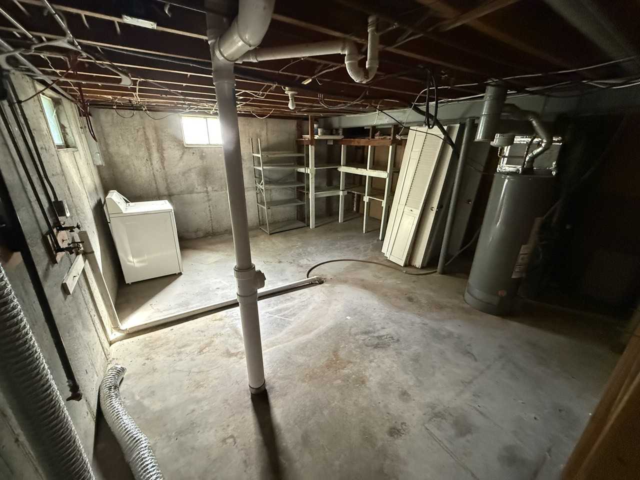 11918 Brookmont Dr #NA - Photo 4 of 19