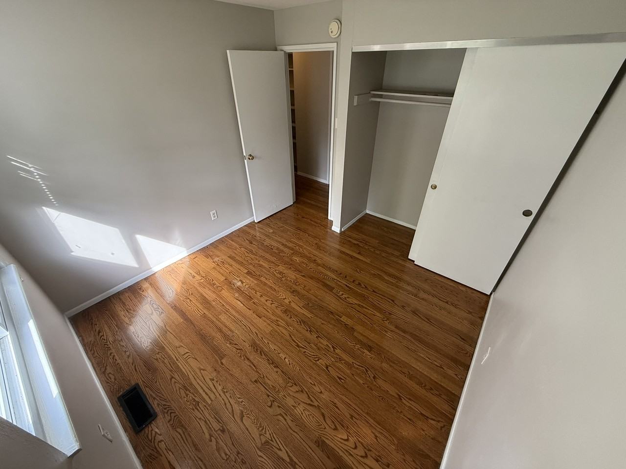 11918 Brookmont Dr #NA - Photo 7 of 18