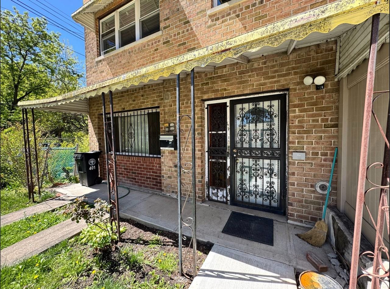 401 Olmstead Ave #2 - Photo 2 of 9