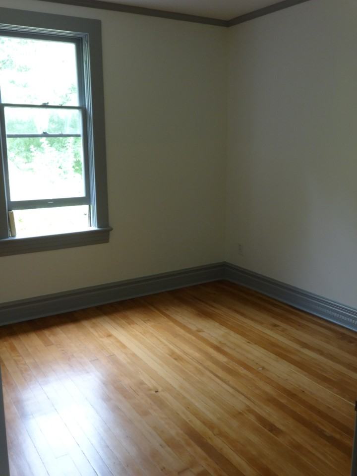 772 E Georgia - Photo 5 of 6