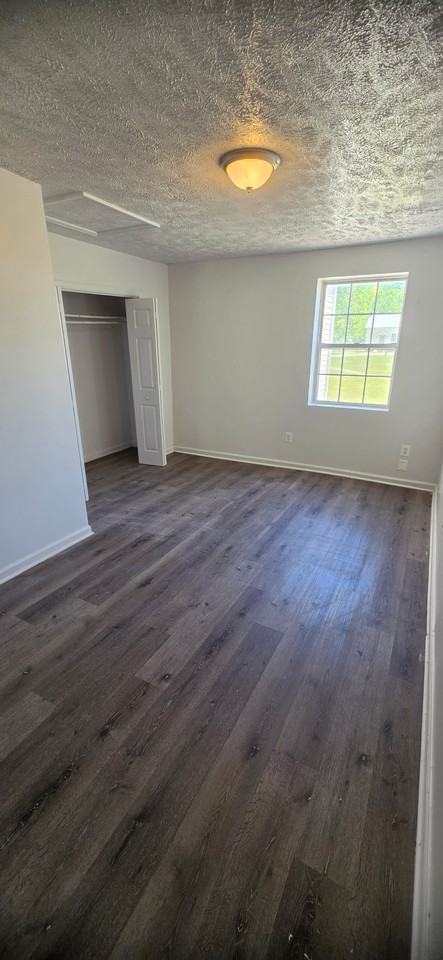 2911 Browns Store Rd #B5 - Photo 2 of 4