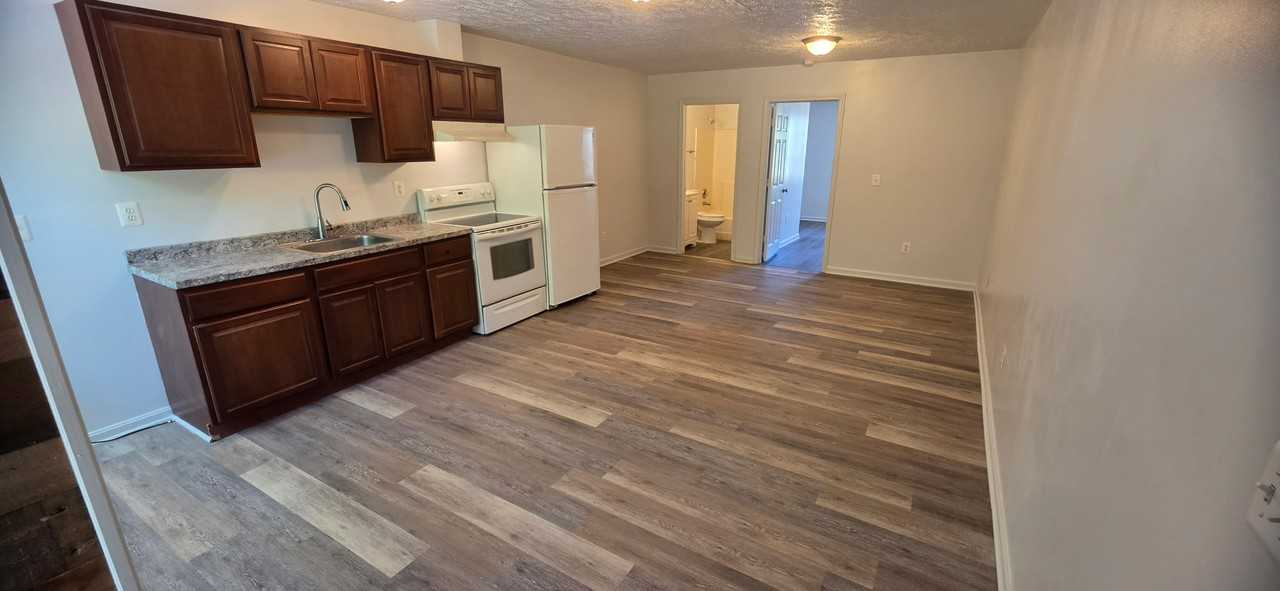 2911 Browns Store Rd #B5 - Photo 3 of 4