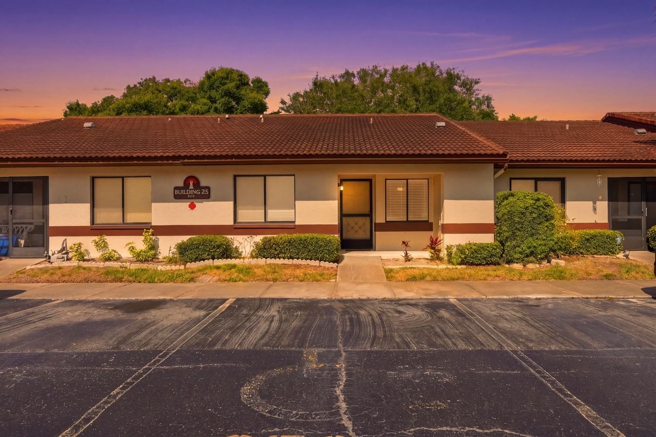 7360 Ulmerton Rd Apt 25c #NA