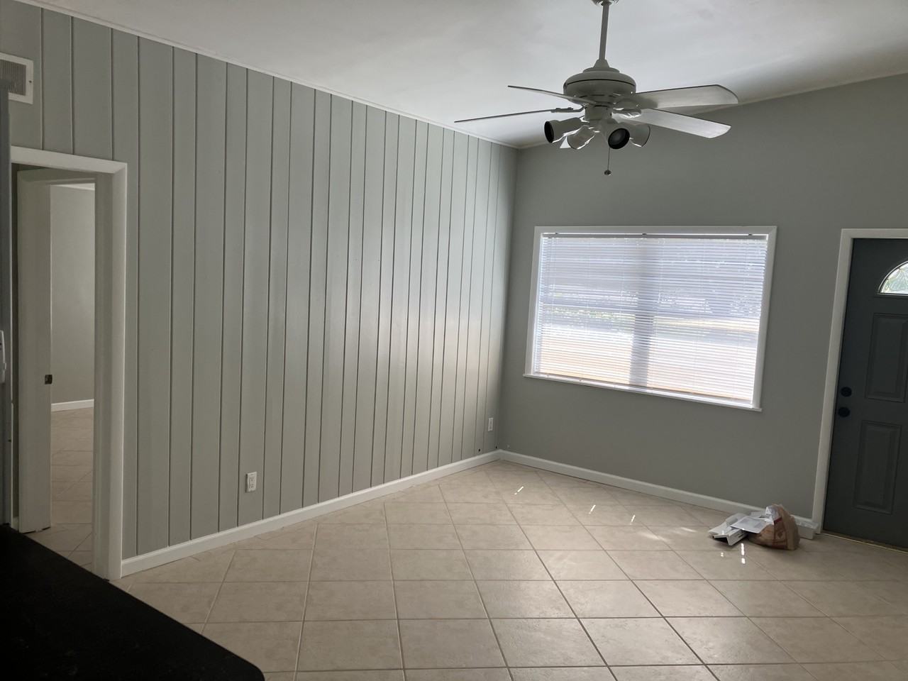 1306 12th St #B - Photo 4 of 18