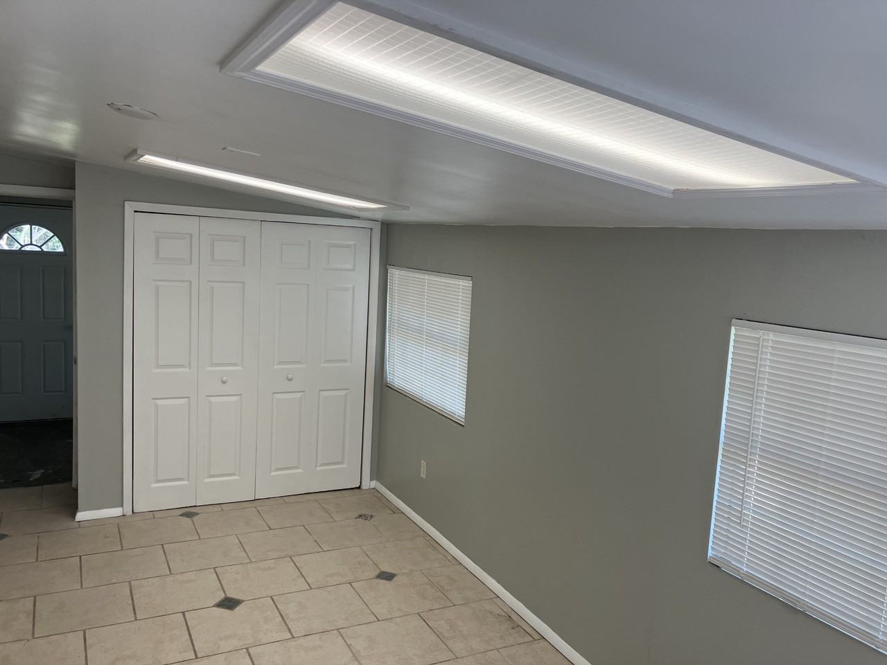 1306 12th St #B - Photo 6 of 18