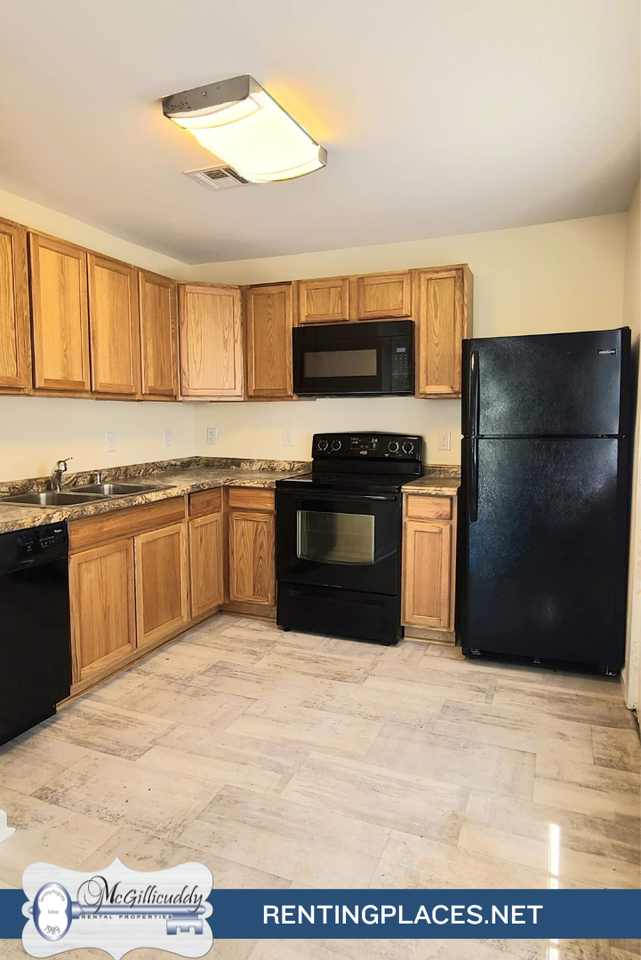 1220 Holden Dr #NA - Photo 4 of 9