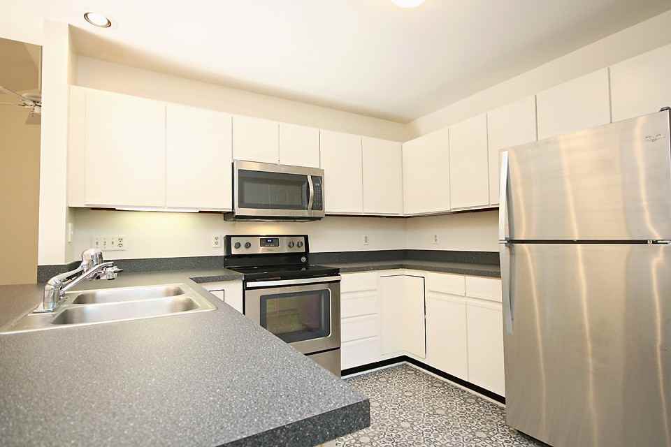 439 Hidden Ridge Rd #NA - Photo 6 of 16