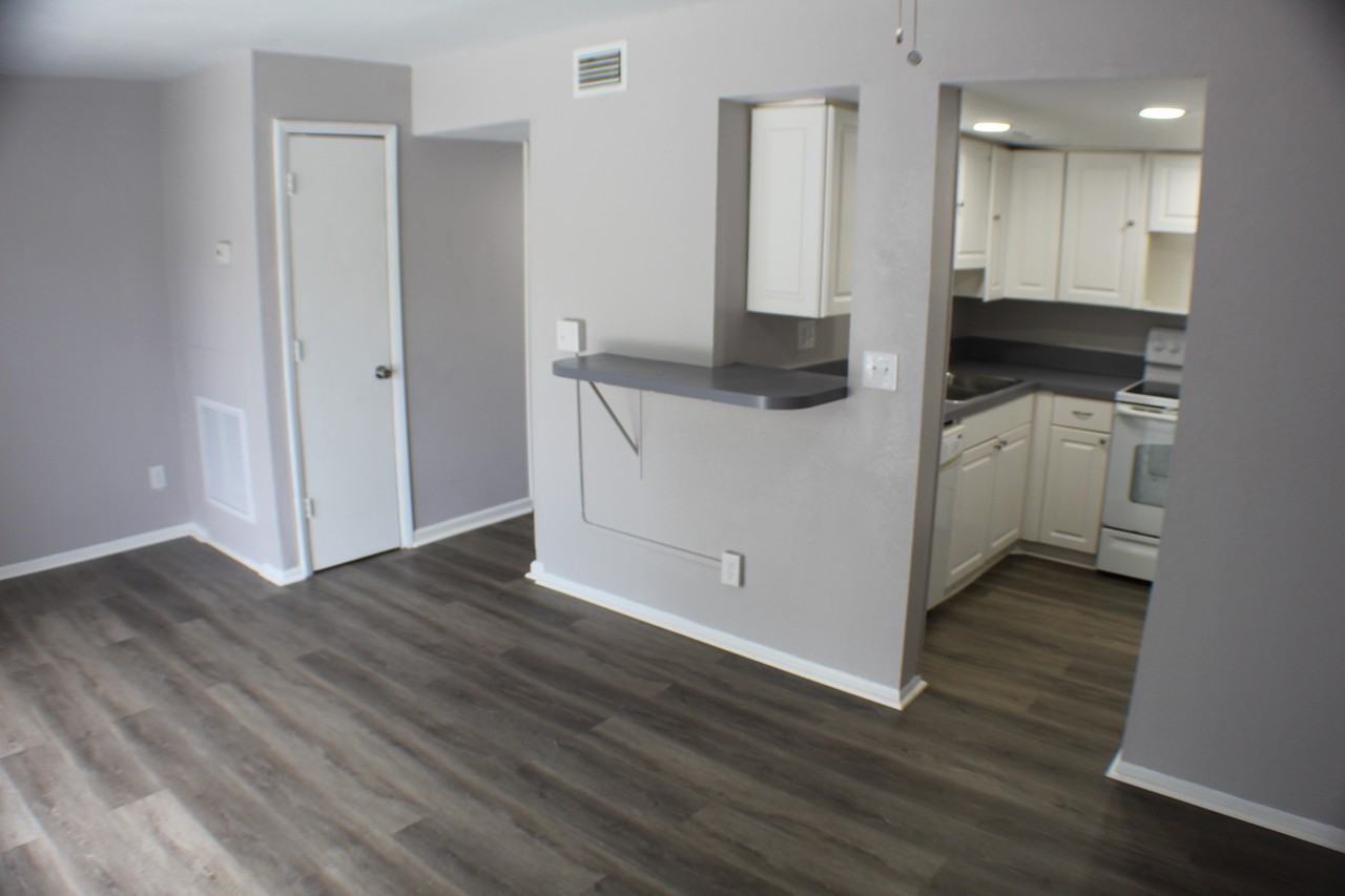2228 Richter St #A - Photo 4 of 21