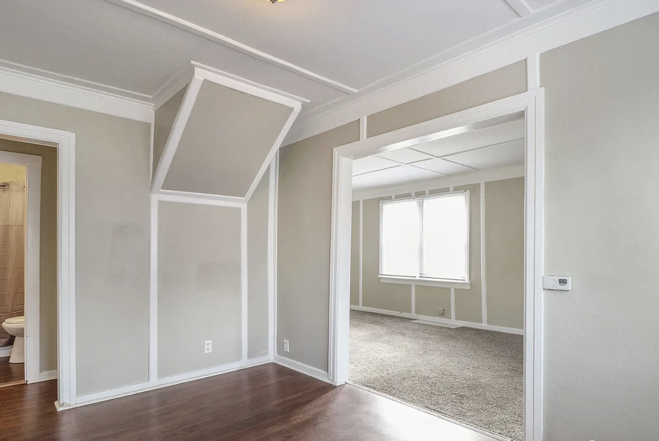 405 E Woodside St - Photo 6 of 15