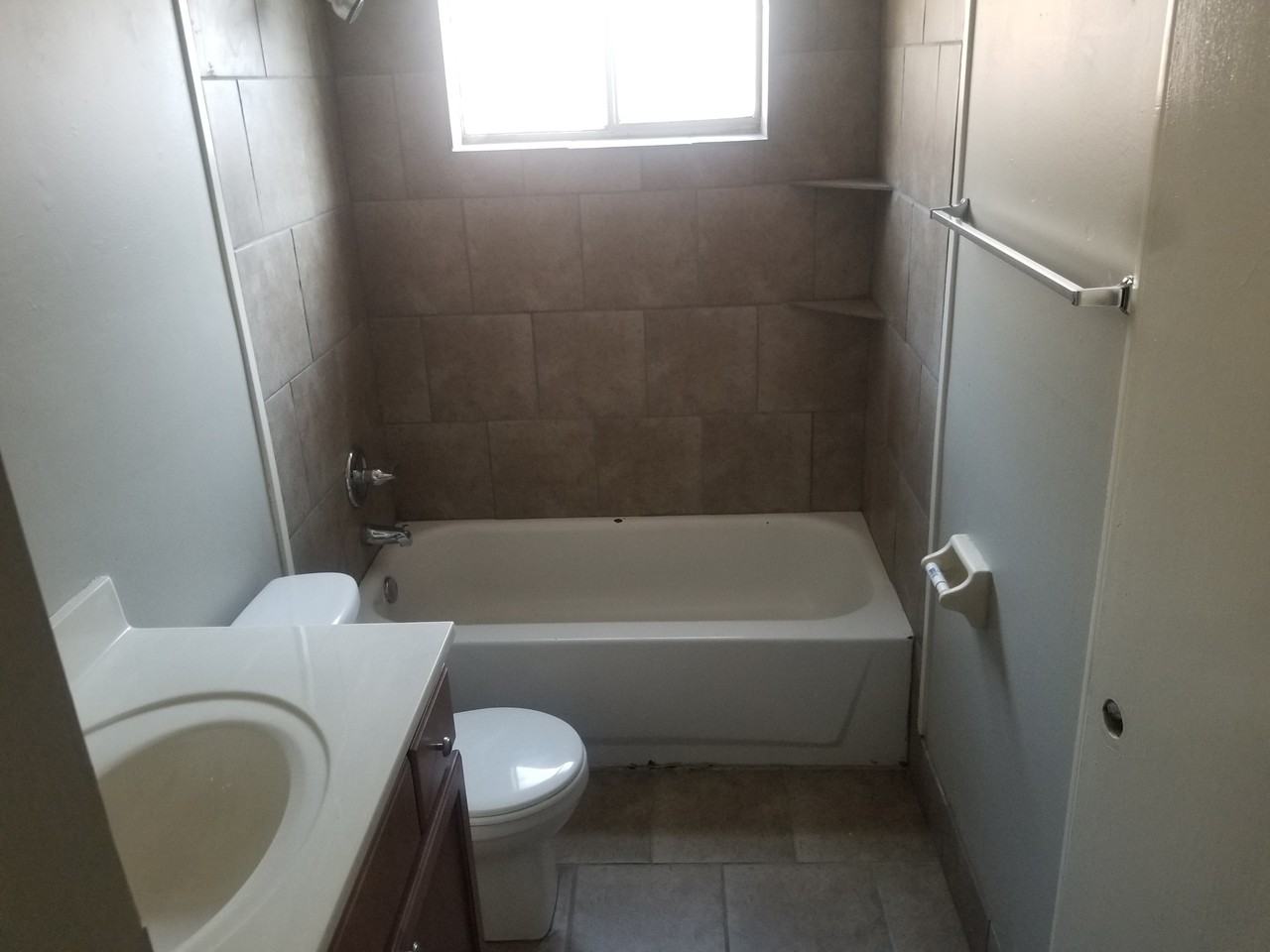 1335 Halcomb Ln #1335 - Photo 4 of 6