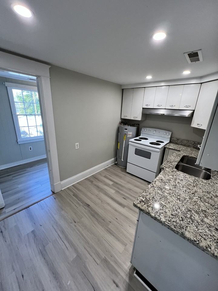 4812 Chamberlayne Ave #2 - Photo 4 of 14