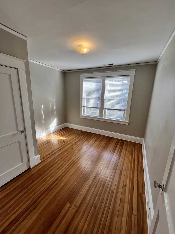 4812 Chamberlayne Ave #2 - Photo 7 of 14