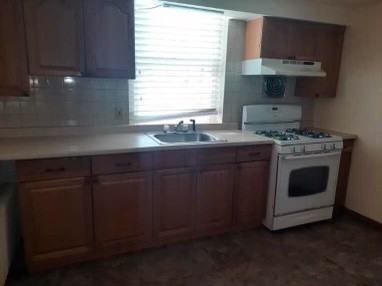 285 Hudson St #2 - Photo 5 of 6