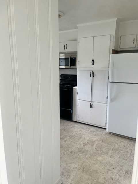 1231 Fairview Ave - Photo 3 of 14