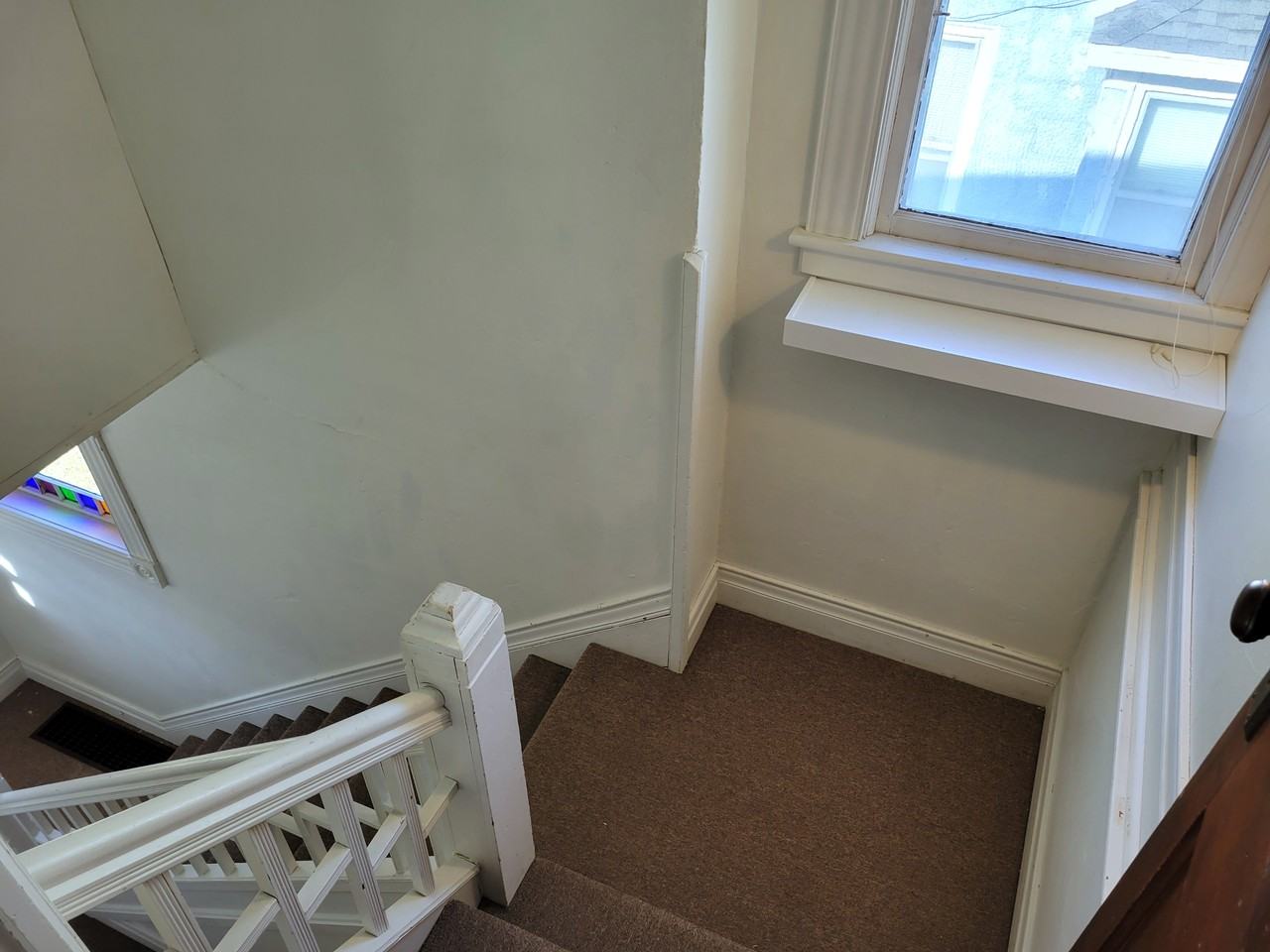 526 N Durkee St #528 - Photo 4 of 16