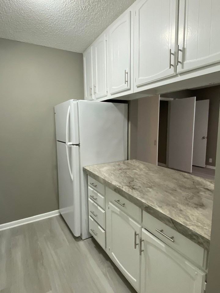 2601 N 47th St #3 - Photo 6 of 16