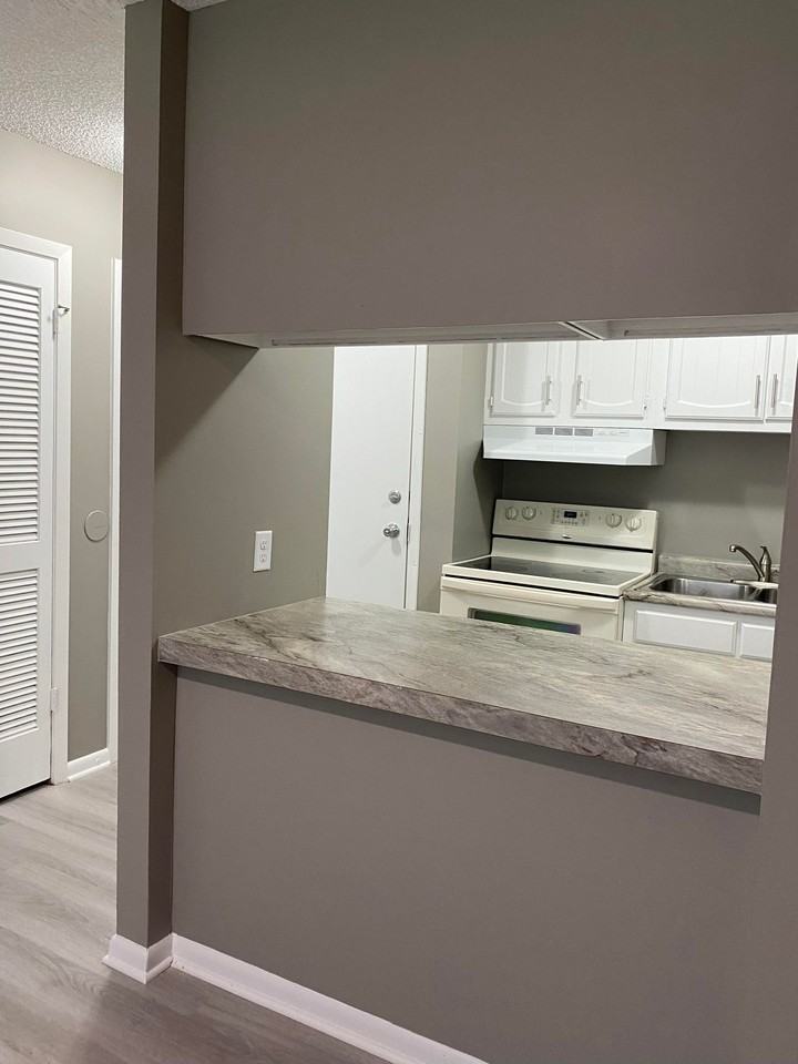 2601 N 47th St #3 - Photo 7 of 16