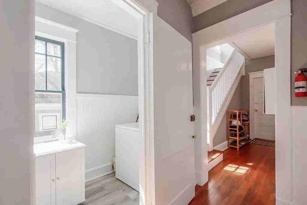 594 Seminole Ave Ne - Photo 6 of 19