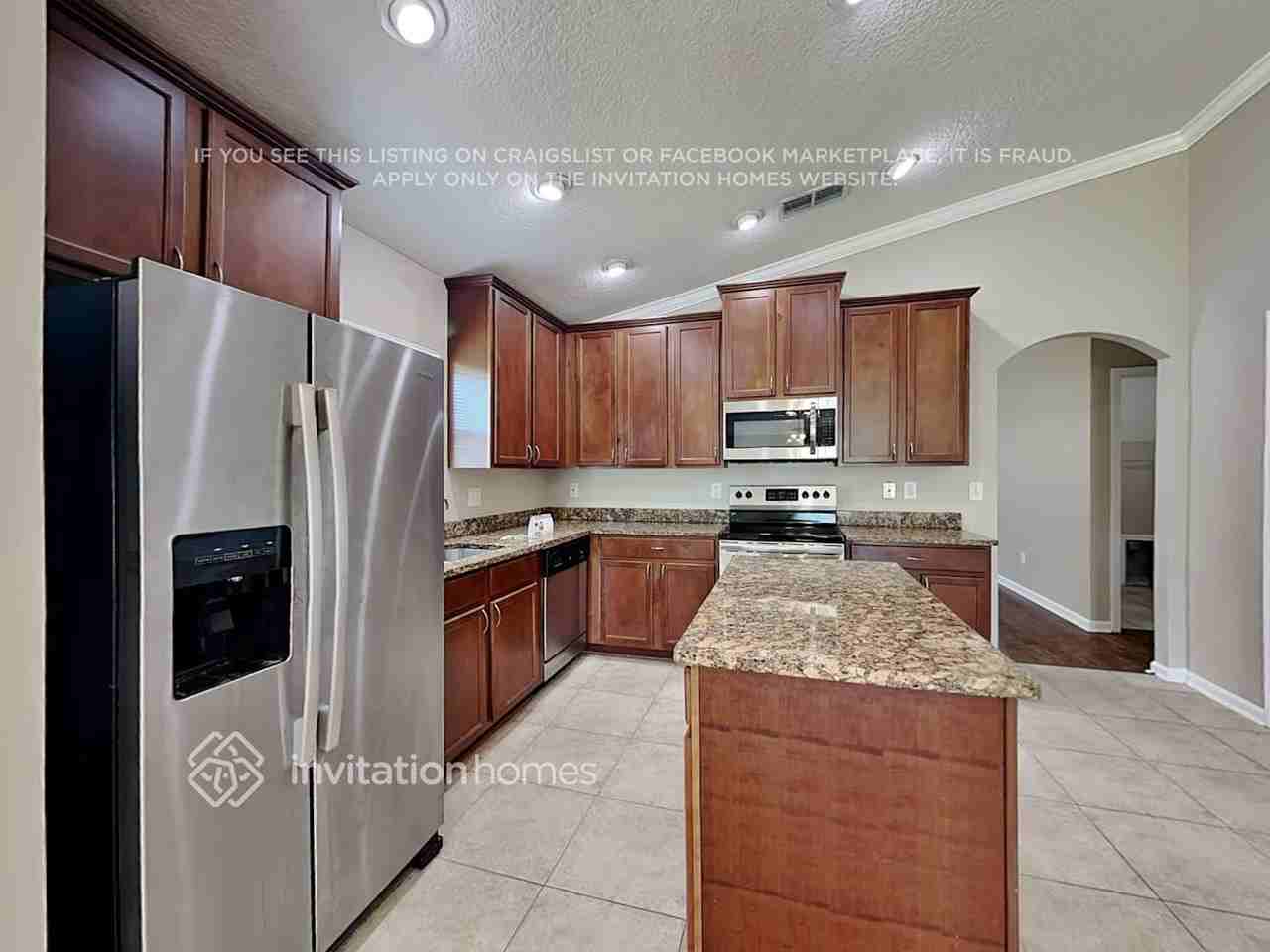 3816 N Trapani Dr - Photo 6 of 17