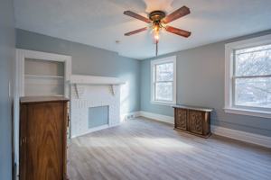 featured image of 435 N Graham St