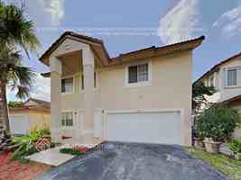 featured image of 15008 Sw 112th Ln