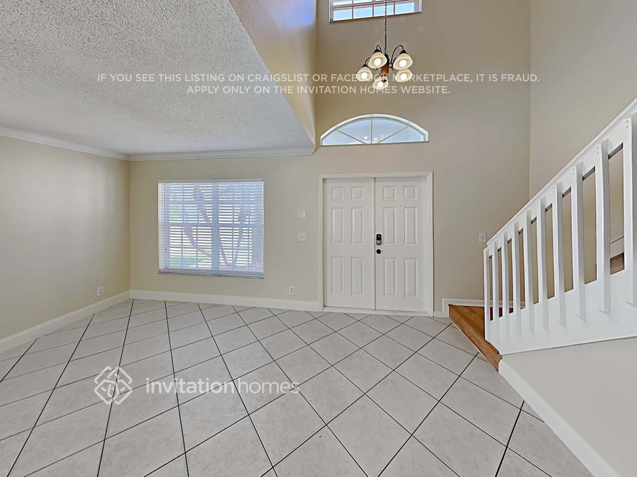 10769 Oak Lake Way - Photo 4 of 18