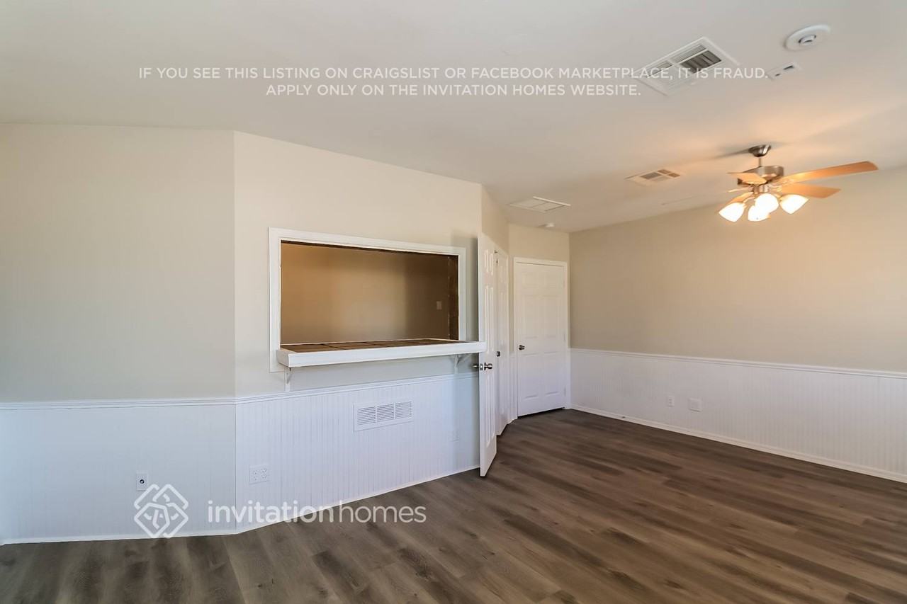 7115 W Carol Ave - Photo 7 of 16