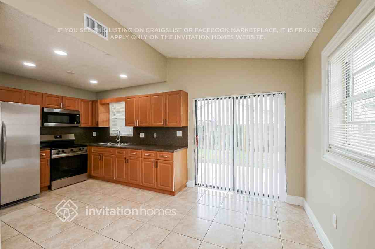 7550 W 30th Ave - Photo 7 of 17
