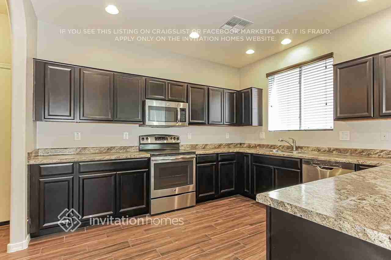 29050 N 125th Ln - Photo 6 of 16