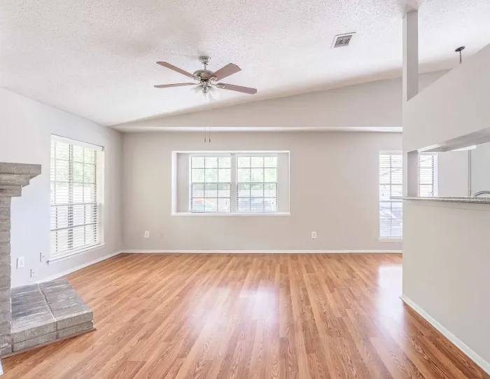 2399 James Bowie Dr #APG - Photo 4 of 8