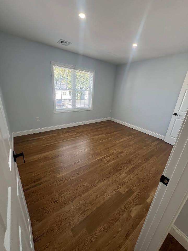 489 Spring St #1 - Photo 6 of 11