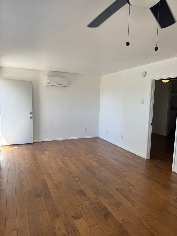 2605 Cinderella Way - Photo 5 of 13