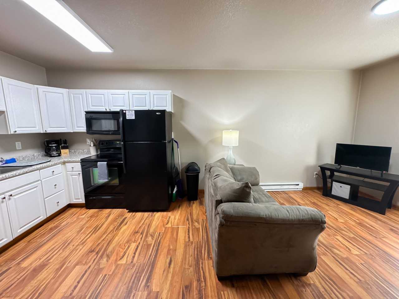 117 W Main St #4 - Photo 3 of 16