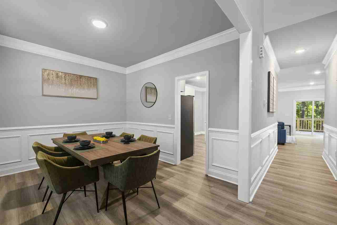 7218 Sunrise Rd - Photo 3 of 14
